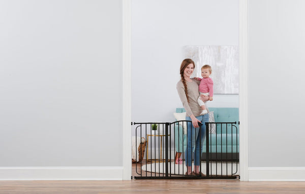 Home Accents Super Wide Safety Gate Q6768